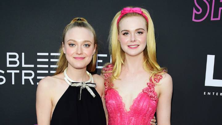 Elle Fanning insists it's finally 'the perfect time' to act opposite sister Dakota Fanning