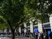 Democrats consider prolonging the shutdown as Republicans prepare new bills without health care fix