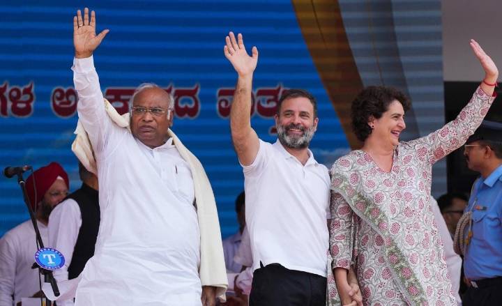 Kharge, Rahul, Priyanka among Cong's 40 star campaigners for 2nd...