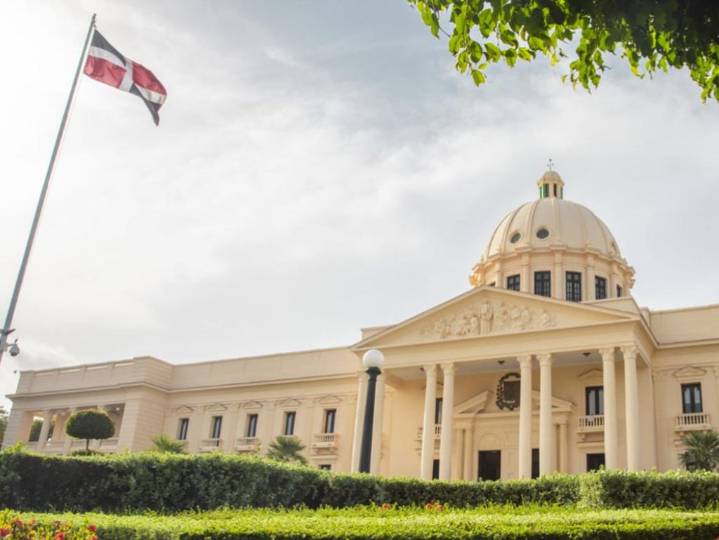 Presidente dominicano declaró en estado de emergencia a 14 provincias