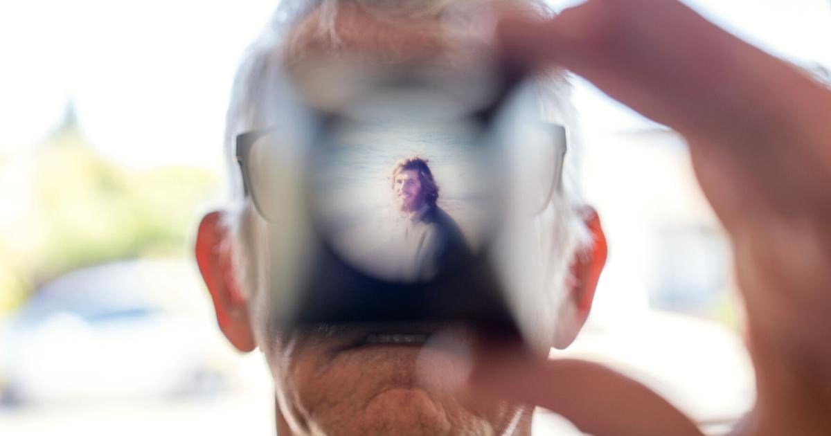 An autoimmune disease stole this man's memory. Here's how he's learning to cope