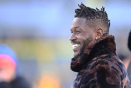 Deadspin | Antonio Brown granted bail in attempted murder case