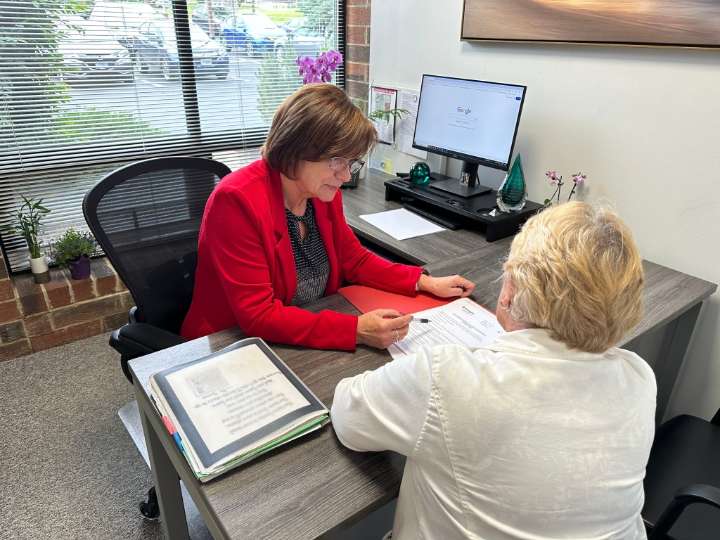 Column: Senior advisers share tips for Medicare open enrollment