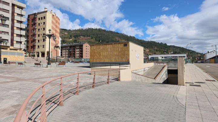 Las plazas de parking de Ferreros se subastarán solo para vecinos y trabajadores de este barrio de Oviedo
