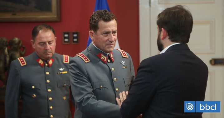 Ejército oficializa Alto Mando 2026: Boric aprueba 19 ascensos y 10 retiros de oficiales generales