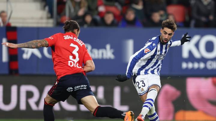 Una obra de arte de Barrenetxea completa la remontada de la Real ante Osasuna (1