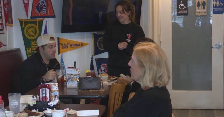 Jersey Shore restaurants offer free kids' meals to help feed families as SNAP uncertainty grows