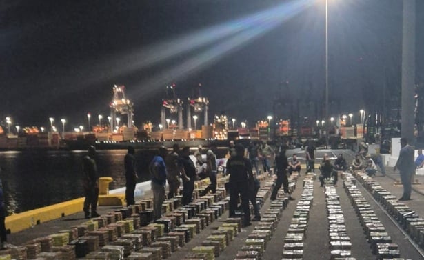 13 tons of cocaine bound for the U.S. seized from ferry in Pacific, Panama says