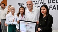 Reciben nayaritas el Premio Estatal del Deporte