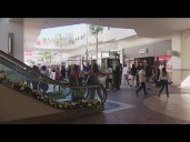 Crowds of shoppers converge on Fashion Valley for Black Friday