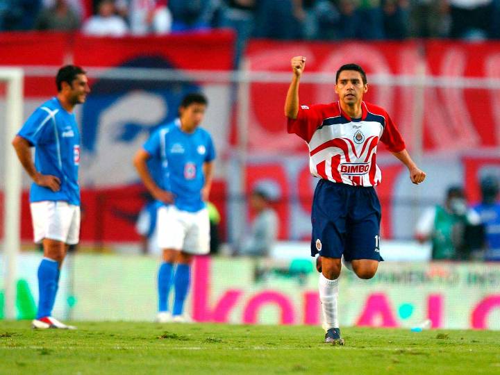 Chivas domina a Cruz Azul en Liguillas