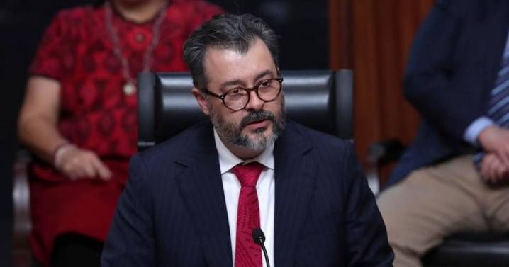 Gilberto Bátiz asume presidencia del TEPJF; promete austeridad y poner fin a divisiones internas