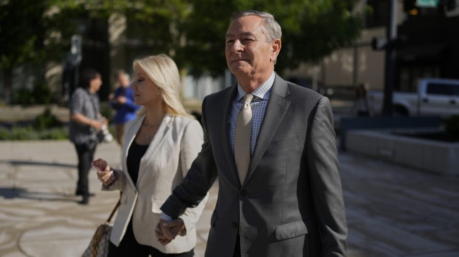 Trump pardons former lawmaker convicted in corruption probe