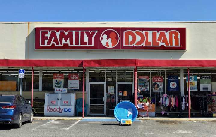 Family Dollar clerk recognizes suspected shoplifter who took body wash