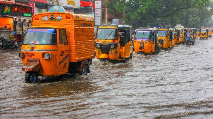 Heavy rain likely after light showers in Chennai: IMD’s revised forecast explained