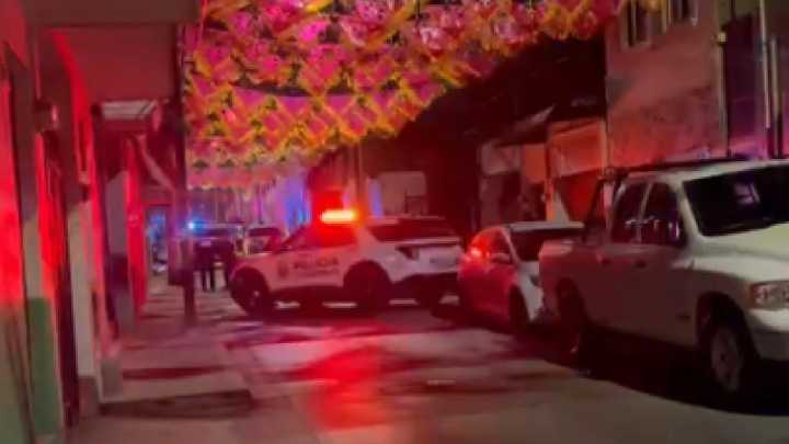 Hombre es Asesinado entre 3 Sujetos en las Fiestas Patronales de San Agustín, en Tlajomulco