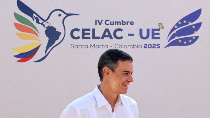 Sánchez apela al derecho internacional en la cumbre CELAC-UE en medio de ataques de EE.UU. a narcolanchas en el Caribe