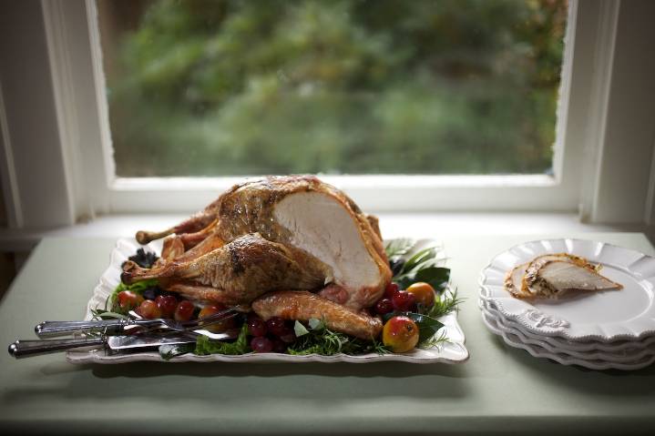 Dear Annie: Family hostess is tired of turkey and tension. ‘Why do I keep doing this to myself?’