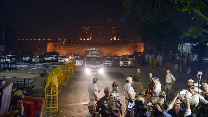 Delhi Red Fort Blast: Police Trace Pulwama Link; Faridabad Doctor Who Went Missing Amid Probe Suspected To Be Bomber, Says Report