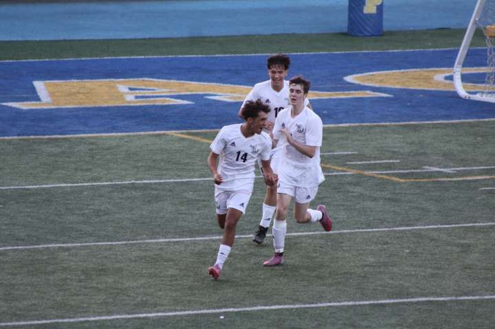 Staten Island HS boys’ soccer: Sea advances to CHSAA A title game for fourth straight year