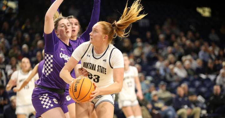 Addison Harris and Taylee Chirrick score career-highs in Montana State's opening win over Carroll