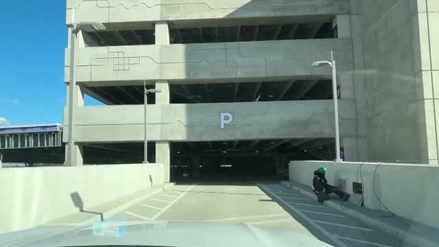 Pittsburgh International Airport parking options for new terminal