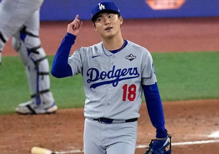 Yoshinobu Yamamoto, MVP de la Serie Mundial con actuación histórica