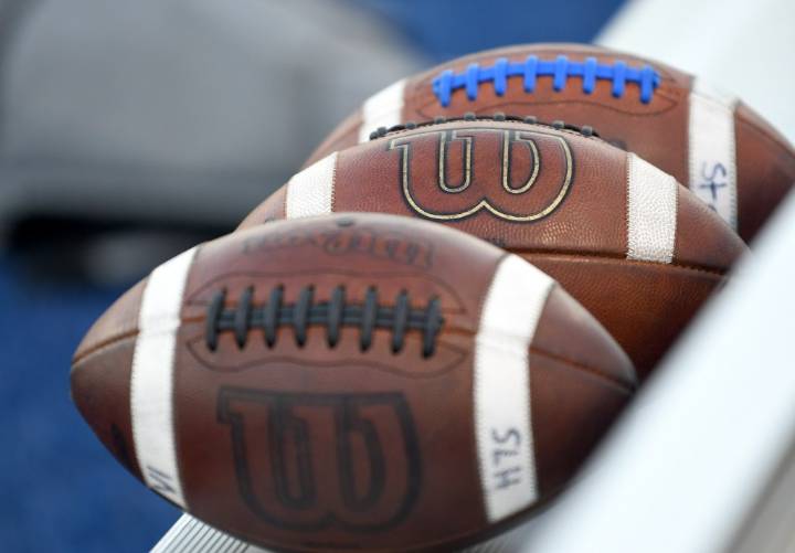 High school football playoff scoreboard for Round 2