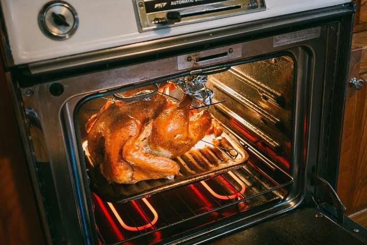 5 Thanksgiving Day Safety Tips from Yakima Valley Firefighters