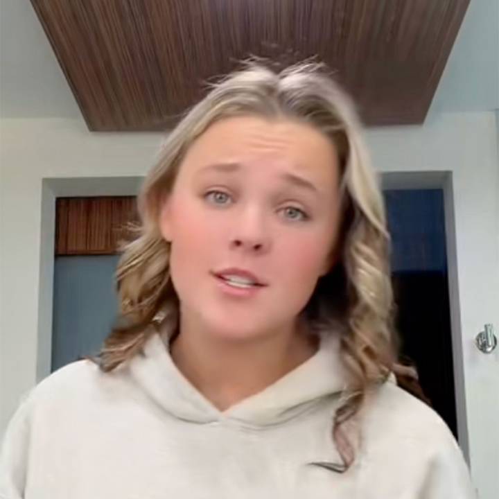 JoJo Siwa Shares Heath Update After She Was Rushed to the Hospital