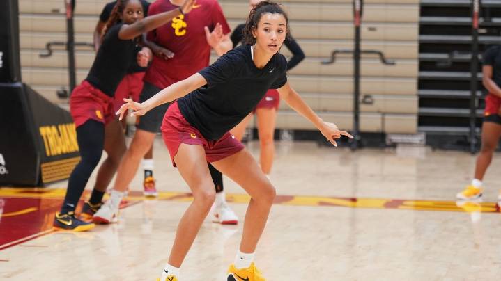 No. 18 USC's Jazzy Davidson heads list of potential impact freshmen in women's college basketball