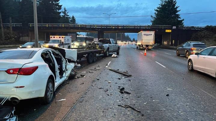 All lanes on southbound I-5 south of Bridgeport reopened after crash