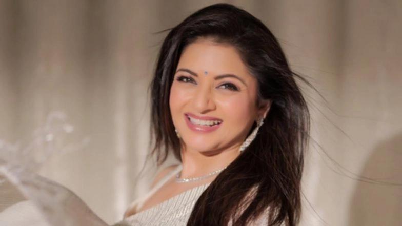 Bollywood ‘How Horrible’: Bhagyashree Apologises for Sharing Condolence Post After False Reports of Dharmendra’s Demise; Wishes the Veteran Actor a Speedy Recovery (View Post)