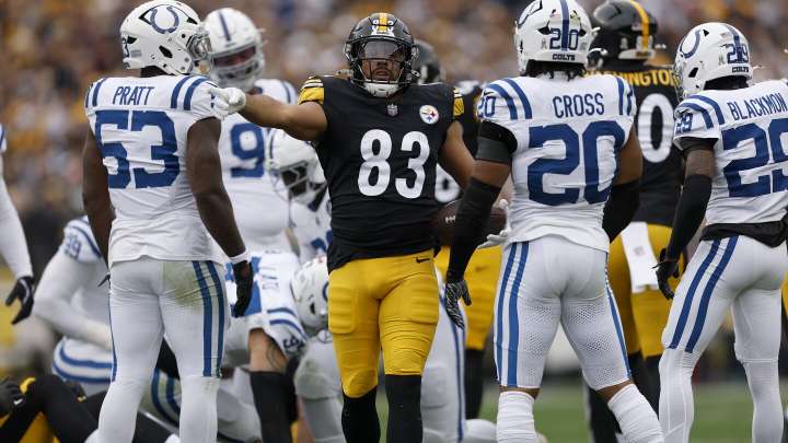 Colts' fourth turnover leads to another Pittsburgh touchdown