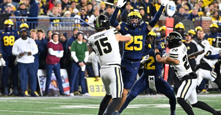 PFF snap counts, grades from Michigan Football’s win over Purdue