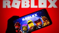 Roblox steps up age verification system for private messaging