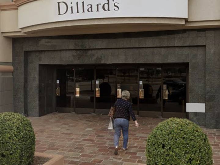 Another mall staple is closing stores, quietly shrinking its footprint