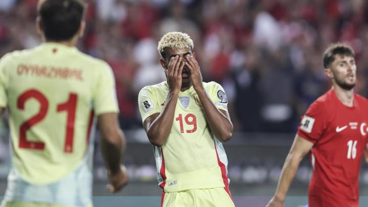 Más lío entre el Barça y la selección española: la RFEF desconvoca a Lamine Yamal, baja ante Georgia y Turquía