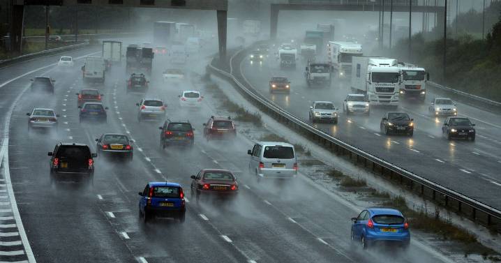 M6 traffic LIVE: Huge stretch of major motorway is CLOSED due to flooding