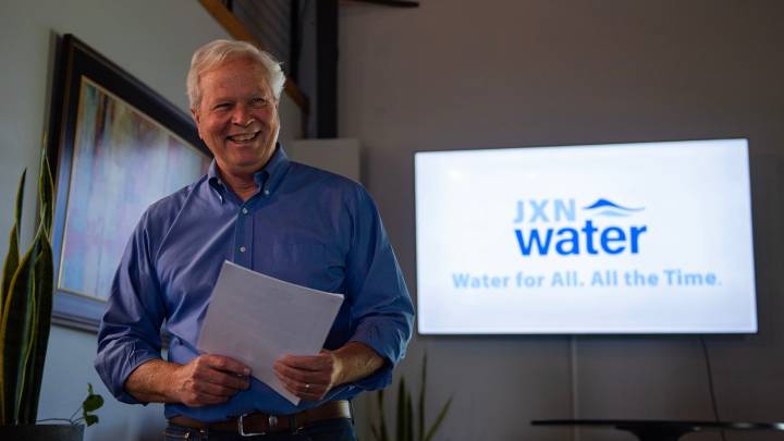 Federal judge holds off ruling on water rate increase in Jackson