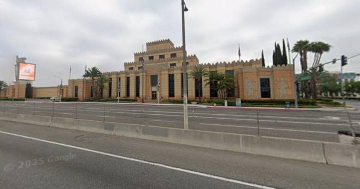 Black Friday shopping underway in Commerce