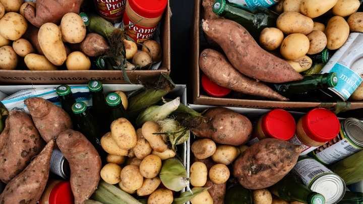 9 strategies to find free or low-cost food when money is tight : NPR