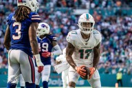 Dolphins coach McDaniel praises progress made by Waddle and Achane going into Commanders game