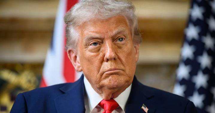 Donald Trump issues scathing reaction after Tim Davie announces BBC resignation