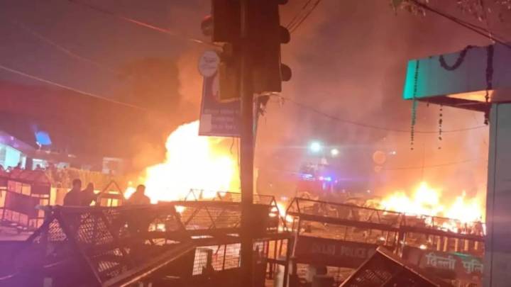 Mumbai, Ayodhya, Varanasi And Major Cities Across India On High Alert India News