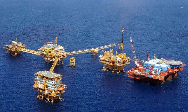 México reporta un déficit comercial de 2,321.5 mdd de enero a octubre de 2025: INEGI