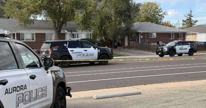 Police searching for man accused of deadly shooting outside northwest Aurora home