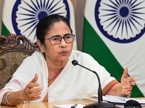 Mamata Banerjee leads Kolkata rally against SIR