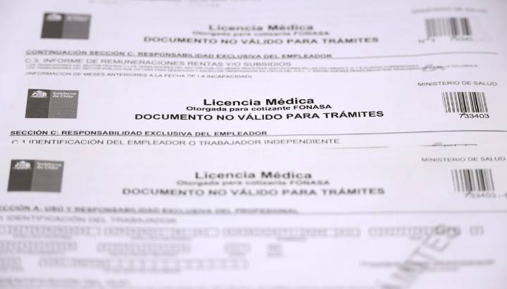 En prisión preventiva quedó médico chileno que habría emitido más de 27 mil licencias fraudulentas