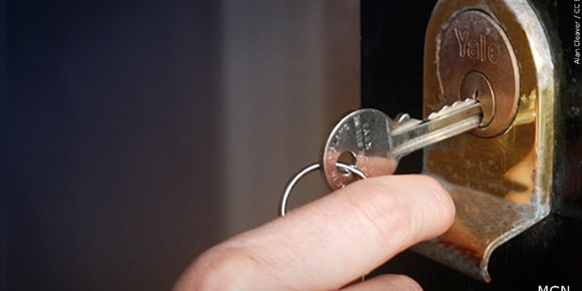 Atlanta No. 3 in nation for falling home prices, report says